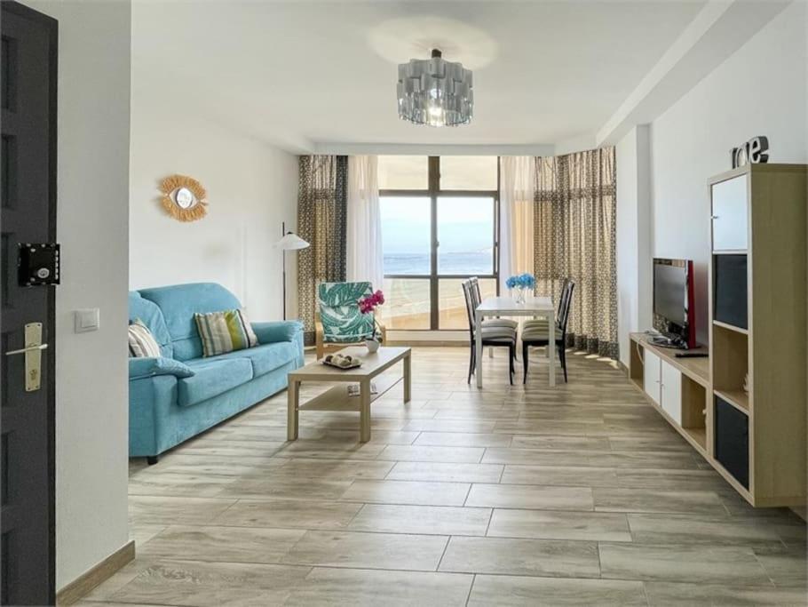 Beachfront Apartment Incl Highspeed Wifi Меленара Экстерьер фото