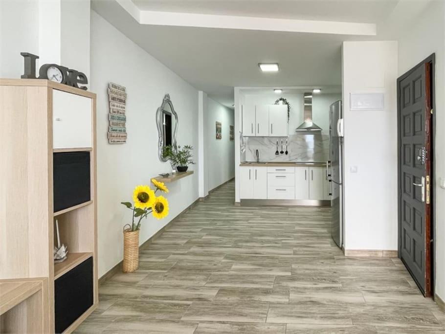Beachfront Apartment Incl Highspeed Wifi Меленара Экстерьер фото