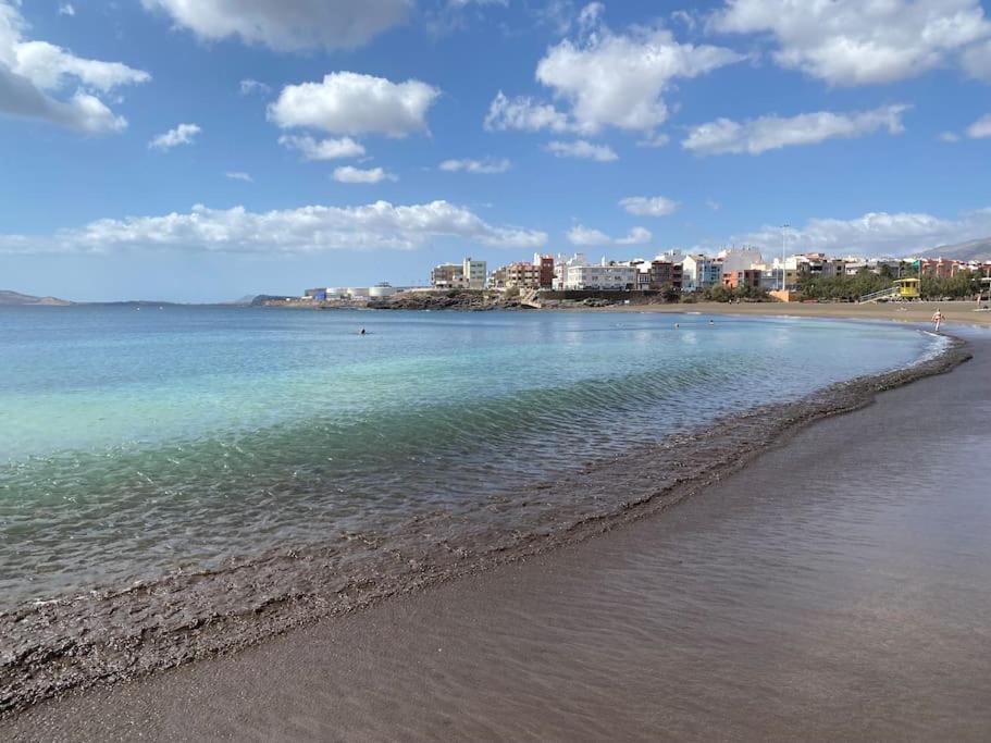 Beachfront Apartment Incl Highspeed Wifi Меленара Экстерьер фото